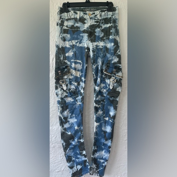 Robin's Jean PREDATOR CARGO PANTS , TIE DYE MIAMI WASH, CRYSTALS, STUDS; SIZE 24 - Picture 1 of 15